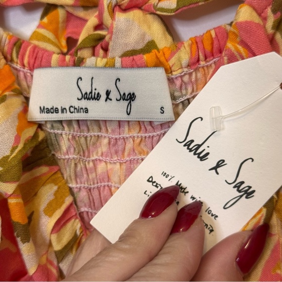 Sadie & Sage Pink and Orange Floral Dress - Picture 2 of 3